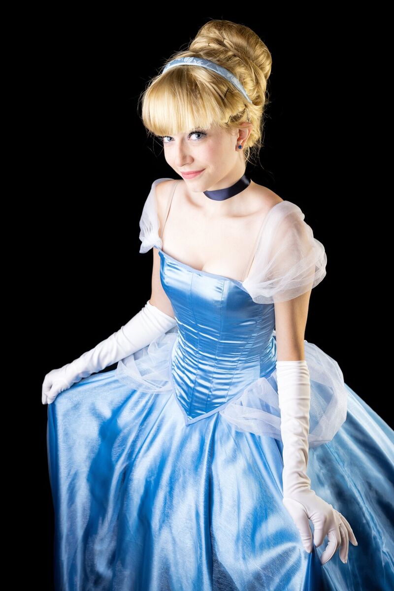 Cosplay Cendrillon par @axelle_cosplays